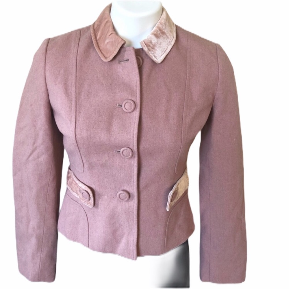 Anne Taylor Loft pink wool blend blazer, size 4P